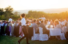 Tafeln im Weinviertel, © Weinviertel Tourismus / Wurnig