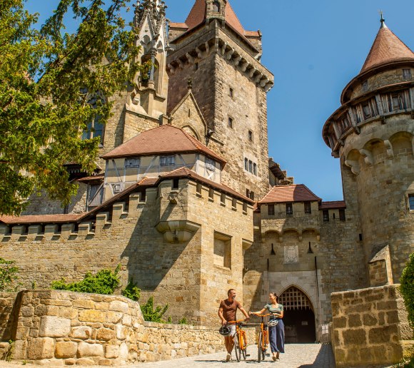 Burg Kreuzenstein, © Weinviertel Tourismus / www.pov.at